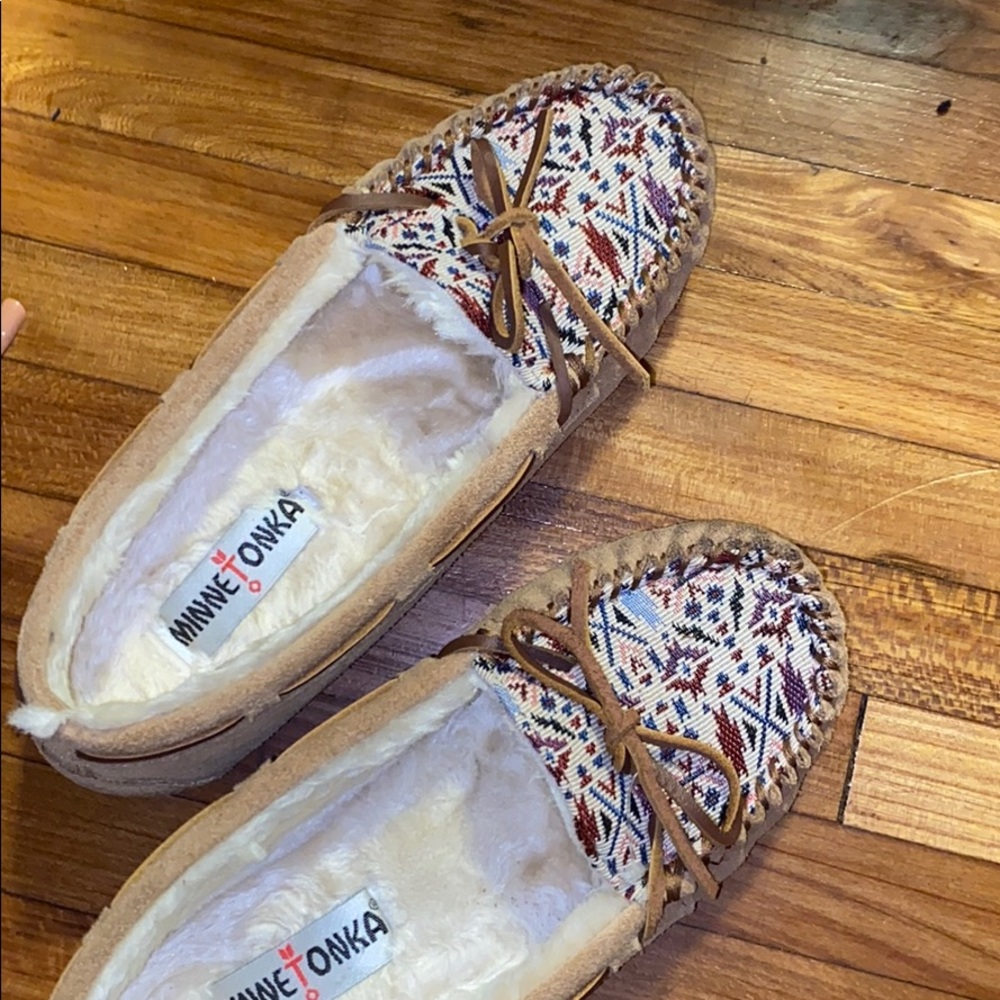 Soft plush fur slippers